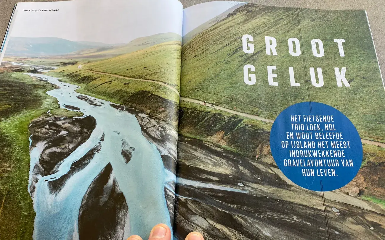 The Iceland story opened across two printed pages under the headline Groot Geluk